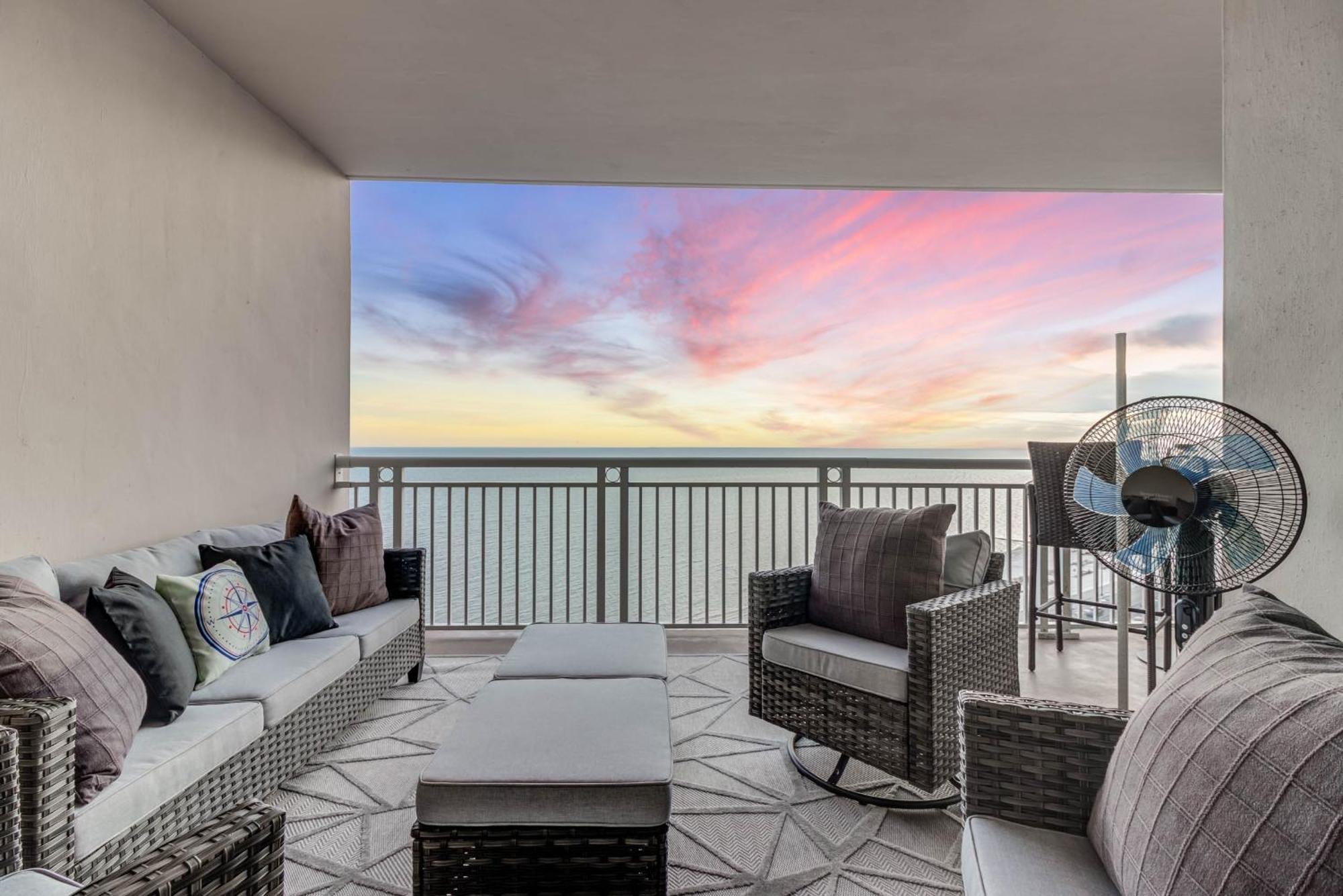 Gorgeous Oceanview 3Br Luxury Condo - Latitude Gulfport Buitenkant foto